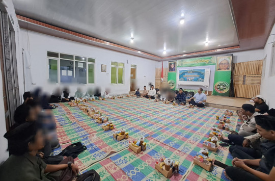 Bukan Operasi, Tapi Silaturahmi: Densus 88 Bukber Bersama Anak-anak di Salatiga